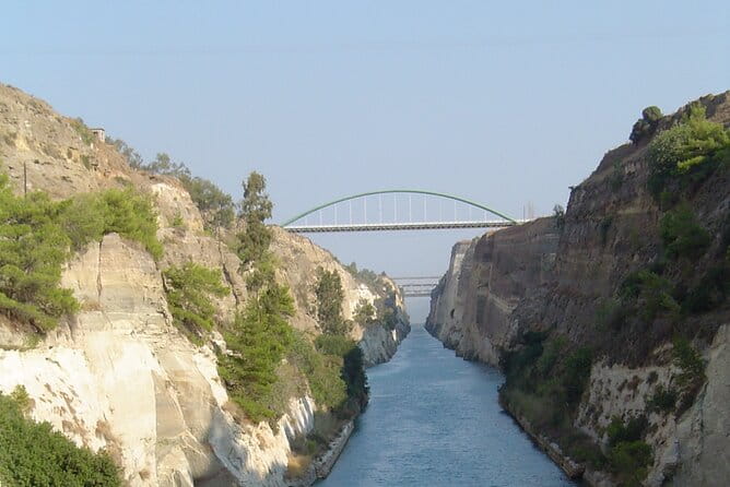 4-Day Private Peloponnese, Delphi and Meteora Tour from Athens - An In-Depth Look at the 4-Day Private Greece Experience