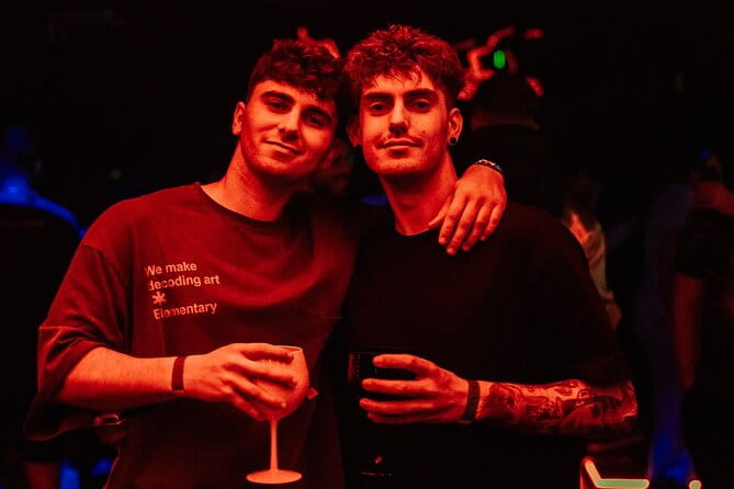 4 Hour Barcelona Fun Party Tour - The Details of the Tour