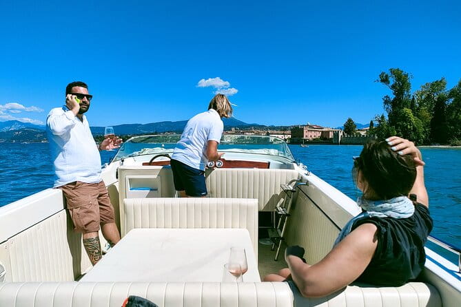 4-Hour Boat Tour on Lake Garda from Lazise - Punta San Vigilio—A Fairytale Location