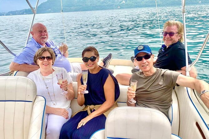 4 Hour Private and Guided Cruise on Lake Como by Mostes motorboat - FAQ