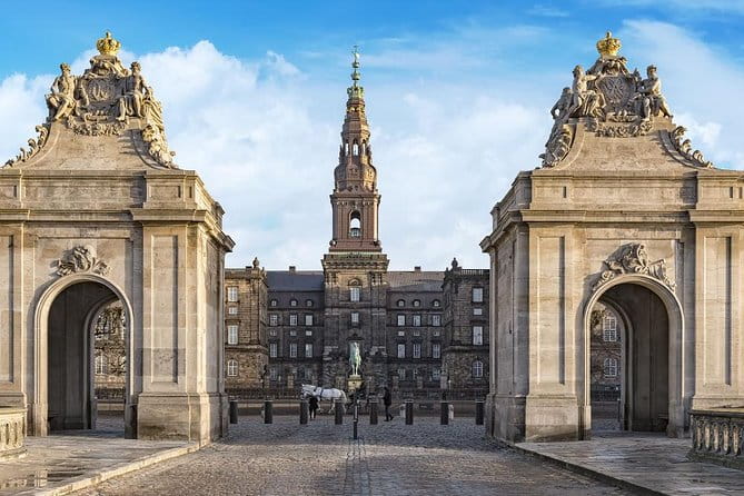 4-Hour Private Half-Day Frederiksborg Castle Tour - An In-Depth Look at the Experience