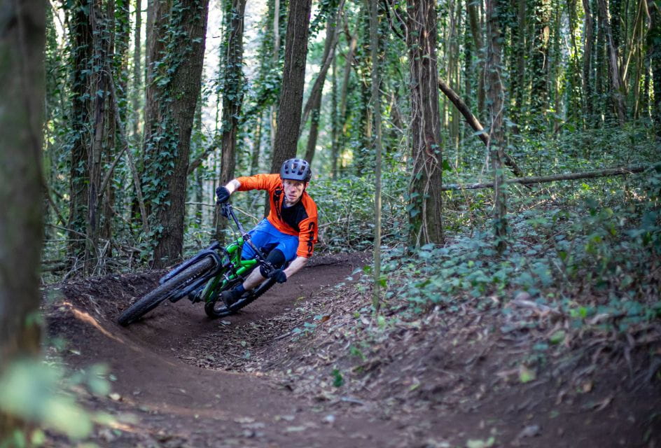 4 Hour Private MTB Enduro Trail Tour in Sintra Mountain - Activity Description