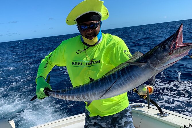 4 Hours 38FT Reel Dreams Private Charter in Nassau - About Reel Dreams Charters