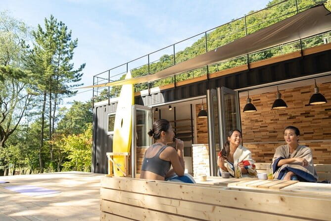 4 Seat Boat Experience on the Lake With a View of Mt. Fuji - Important Participation Guidelines