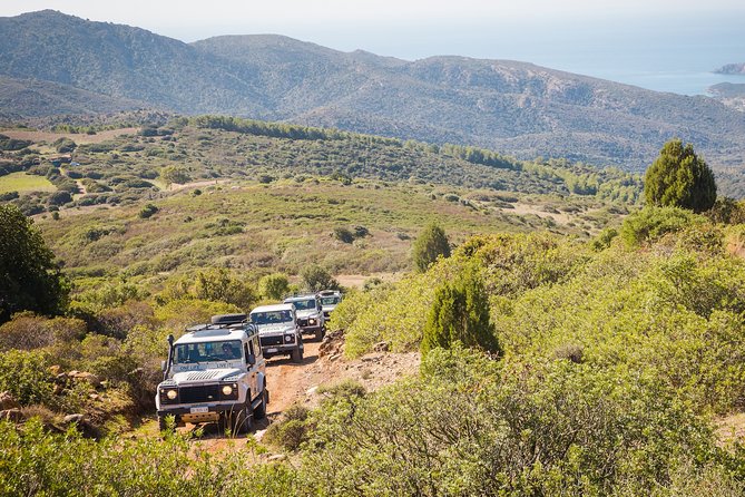 4x4 Mountains and Beaches - Chia Area - Meeting Point and Pickup