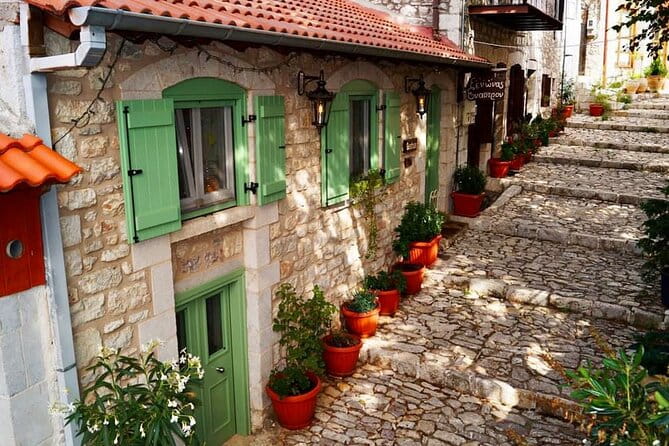 5 Day Majestic Peloponnese Private Tour From Athens with 4* Hotel Included - Day 1: From Athens to Nafplio via Corinth Canal, Mycenae, and Epidaurus