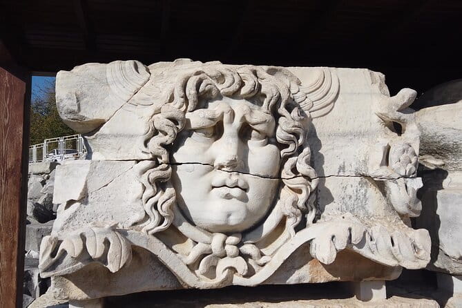 5 days Private Tour of Western Turkey (Troy-Pergamon-Ephesus-Didyma-Pamukkale) - Discovering Western Turkey: A Deep Dive into Ancient Marvels