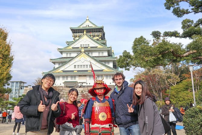 5-Hour Osaka Bike Tour to the Neighborhood of Osaka Castle - Food Experience: Okonomiyaki and Japanese Green Tea