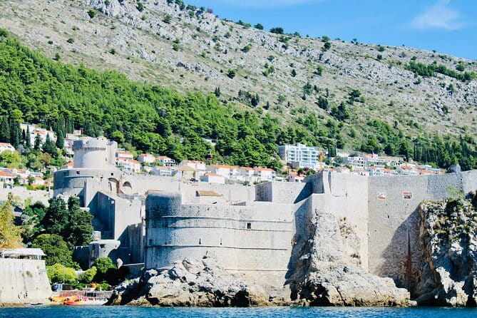 50-minute Panoramic Cruise of Dubrovnik with English Audio Guide - Exploring Lokrum Island and Coastal Natural Wonders
