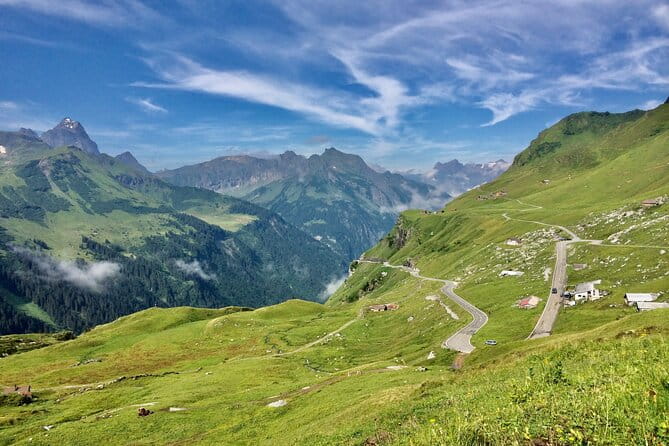 6-Day Drive 9 Swiss Passes, Glacier Express Route +Stelvio, Italy - Who Will Love This Tour?