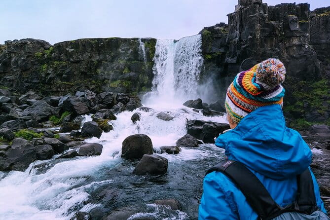 6-Day Iceland Adventure Pack - Transportation & Group Dynamics