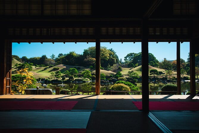6 Hour Select Tour Kumamoto Castle, Castle Town, or Suizenji Park - Strolling Through Suizenji Park