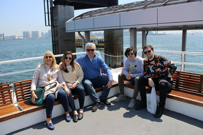 6-Hour Tokyo Tour With a Qualified Tour Guide Using Public Transport - Qualified Tour Guide