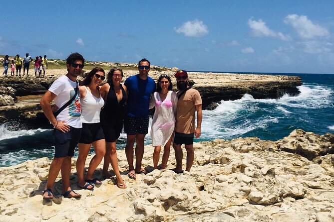 6-Hours Guided Stingray Tour in the East Coast of Antigua - Snorkeling and Beachside Amenities