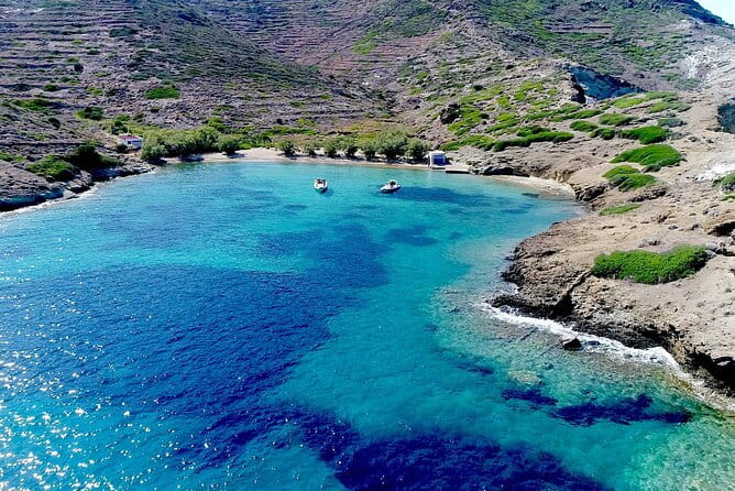 6 Hours Kimolos and Poliegos islands Private tour - Poliegos: The Uninhabited Wonder