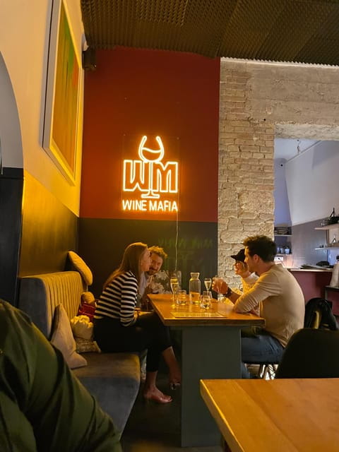 6-Tier Hungarian Wine Tasting at a Cozy Community Table - The Itinerary Breakdown: What to Expect