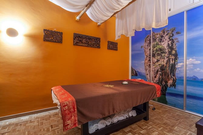 60 min Foot and Leg Massage at THAI SPA MASSAGE BARCELONA - FAQ - Common Questions