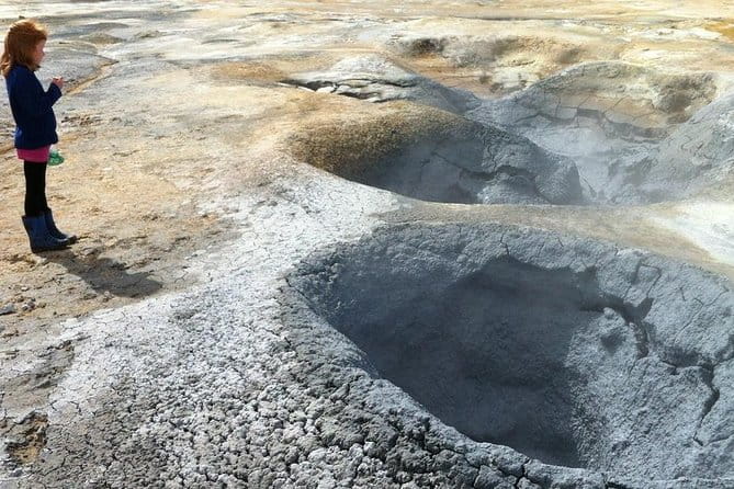 7 Day Around Iceland Tour- PRIVATE TOUR - Exploring the Highlights: A Deep Dive into the Itinerary