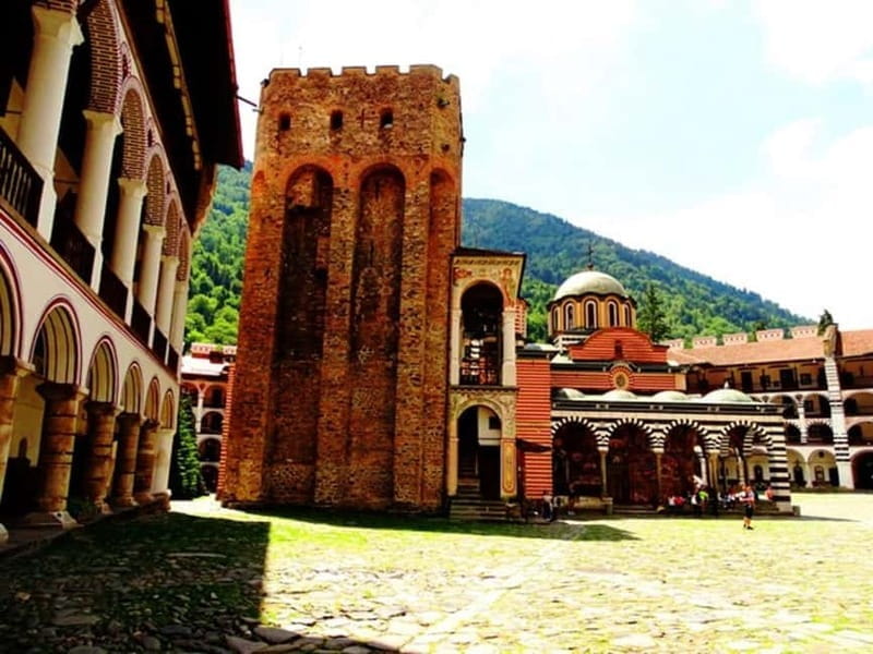 7 Rila lakes and Rila monastery day tour from Sofia - Key points / Takeaways