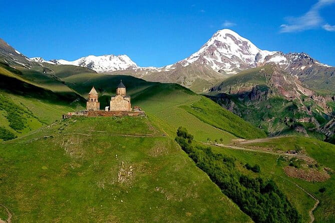 8-Day All About Georgia Tbilisi Guided Tour with Accommodation - Is This Tour Right for You?