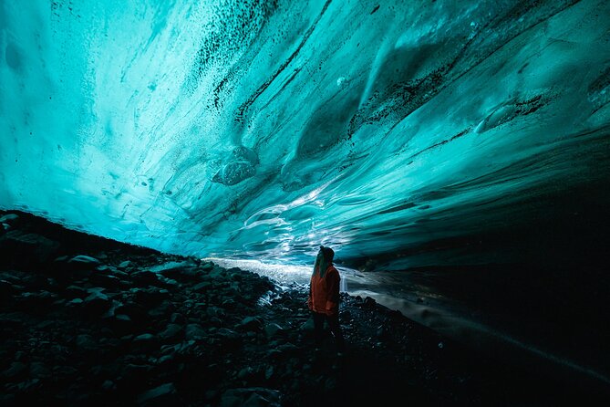 8-Day Small Group Tour Around Iceland in Minibus From Reykjavik - Gullfoss Waterfall and Geysir