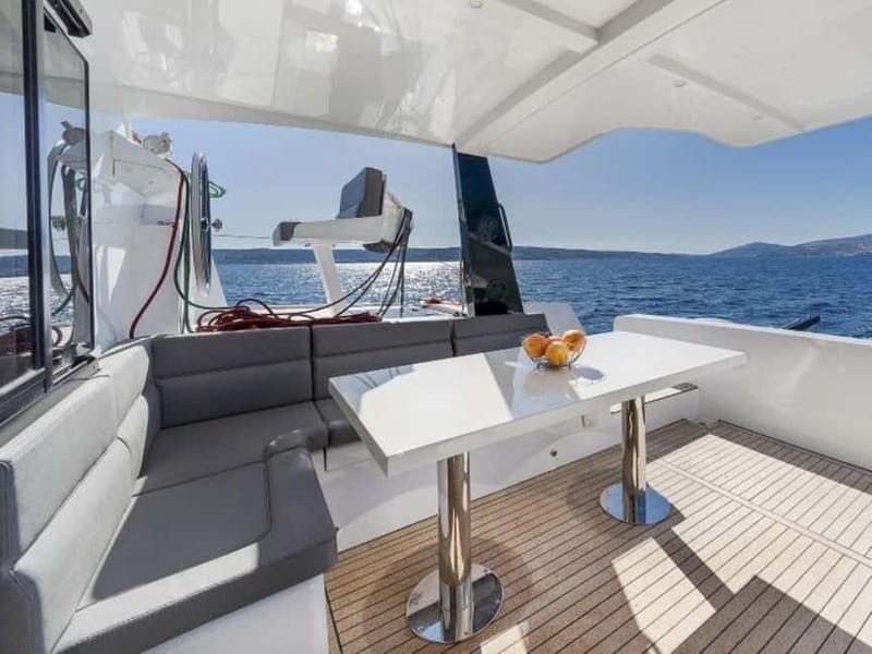 8-Hour Luxury Cruise from Funchal to Ponta de São Lourenço - Practical Tips and Considerations