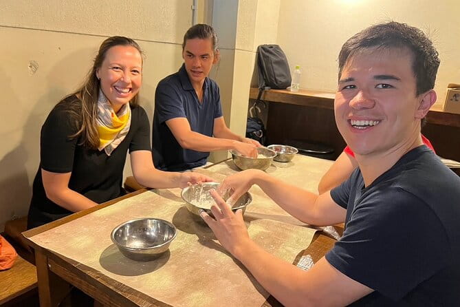 90 Min Shared Handmade Udon Experience - Udon Tasting Experience