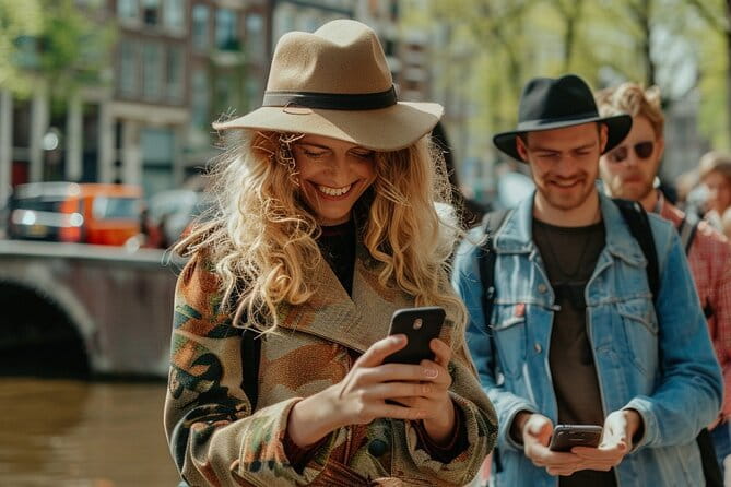 90 minutes Self Guided Walking Tour with puzzles in Den Haag - An Engaging Way to Explore The Hague