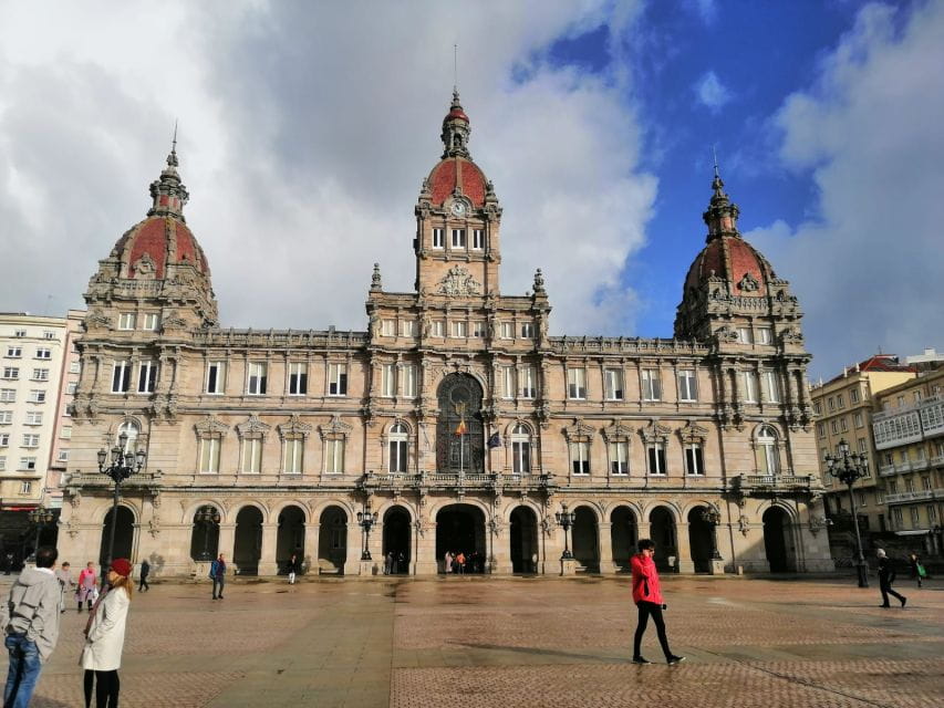 A Coruña: Private Walking Tour With Local Guide - Key Points