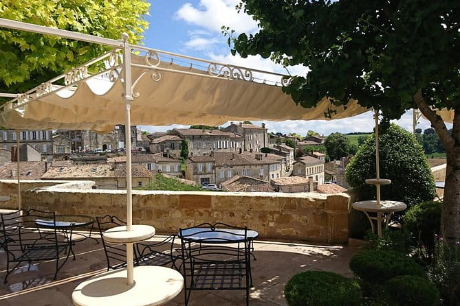 A day in Saint-Émilion and its Châteaux in a private tour (Van Luxe) - The Sum Up