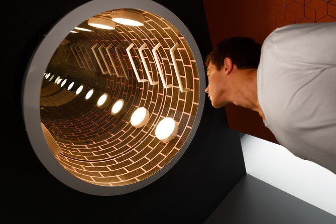 A Fantastic Visit To The Museum Of Illusions Seville - Positive Guest Reviews