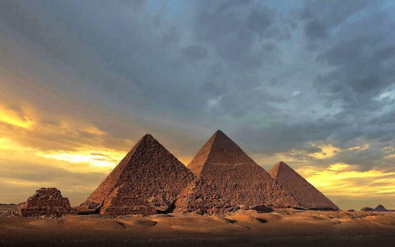 A Half-Day Adventure Inside Pyramid of Menkaure in Giza - Who Will Love This Tour?