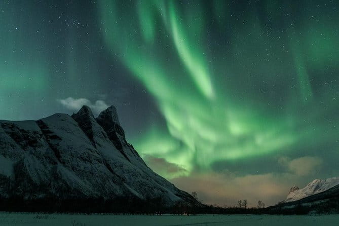 "a journey in search of the Northern Lights" | Photography - Who Should Consider This Tour?