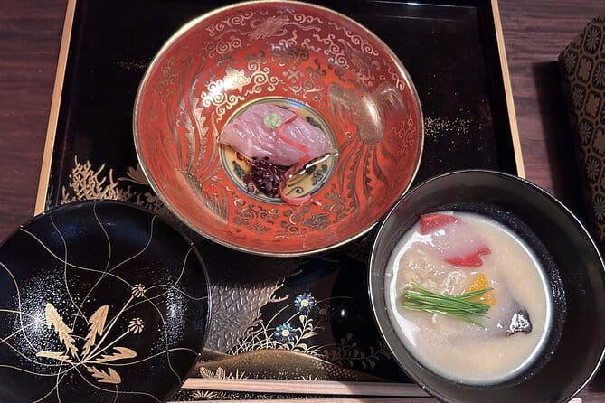 A Luxury Tour of One of Niigata's Historic Treasured Residences - Booking and Availability Details