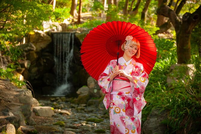 A Privately Guided Photoshoot in Beautiful Kyoto - Key Points