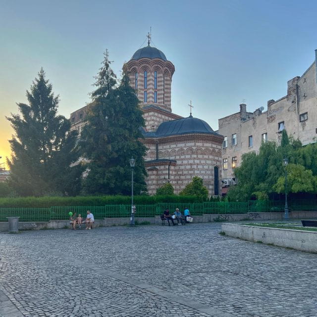 A Tale of Bucharest Highlights Walking Tour - Exploring Bucharest’s Living History in 2.5 Hours