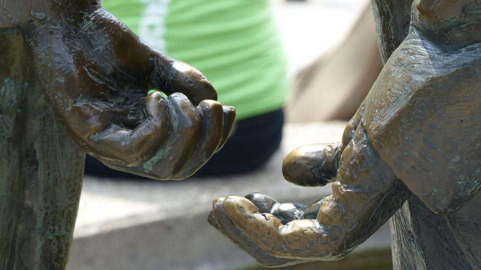 Aachen: Old Town Self-guided Fountain Rally - Local Attractions