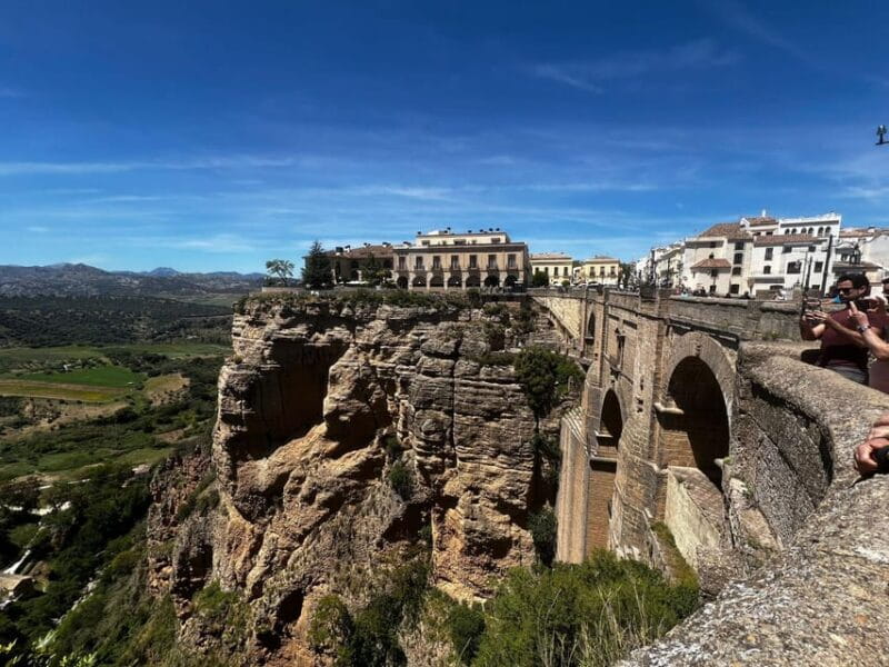 ab Marbella: Private VIP-Tour Ronda incl. Transfer + Tapas - Transportation and Logistics: Smooth and Stress-Free