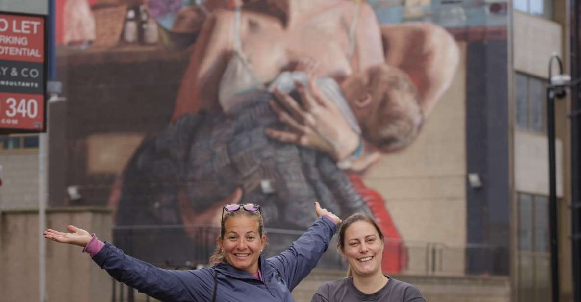 Aberdeen: Private Street Art Guided Walking Tour - Description of the Tour