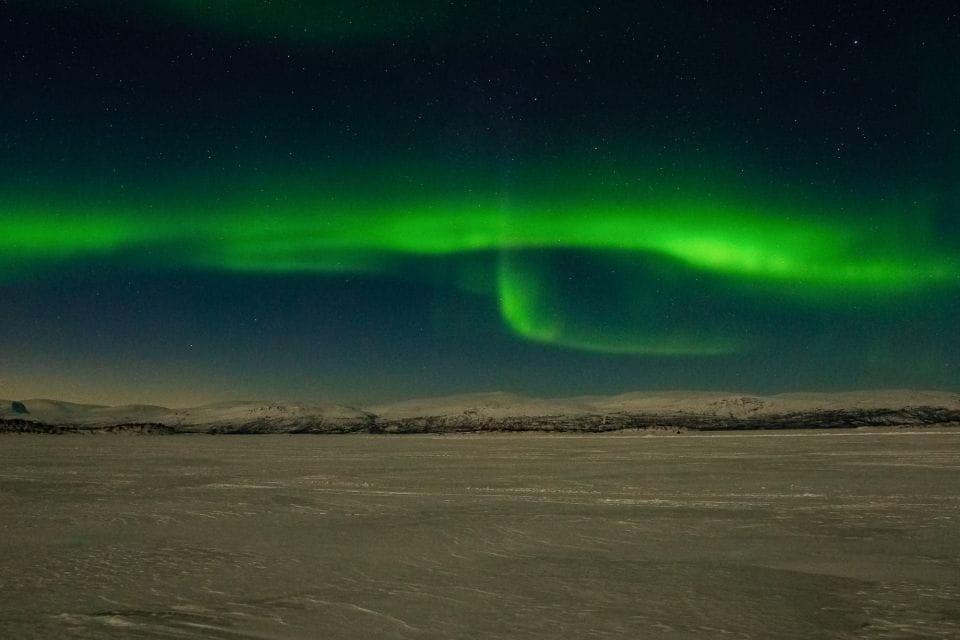Abisko: Aurora Snowshoeing - Activity Description