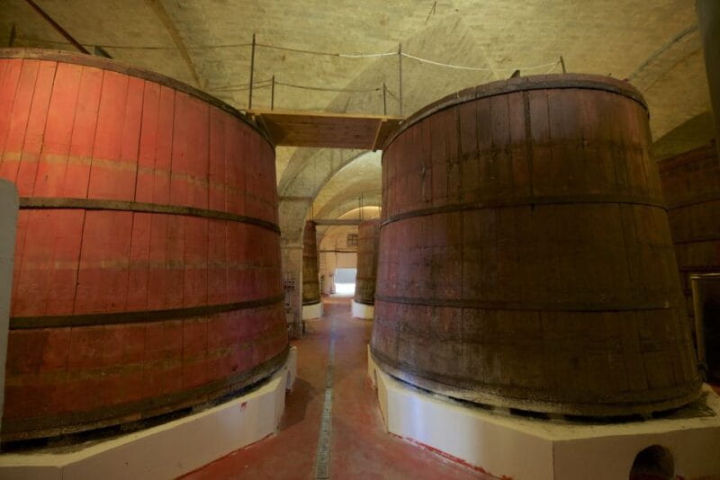 Abruzzo: Historic Cellar Wine Tour and Tasting - Starting at Cantina Mazzarosa Devincenzi