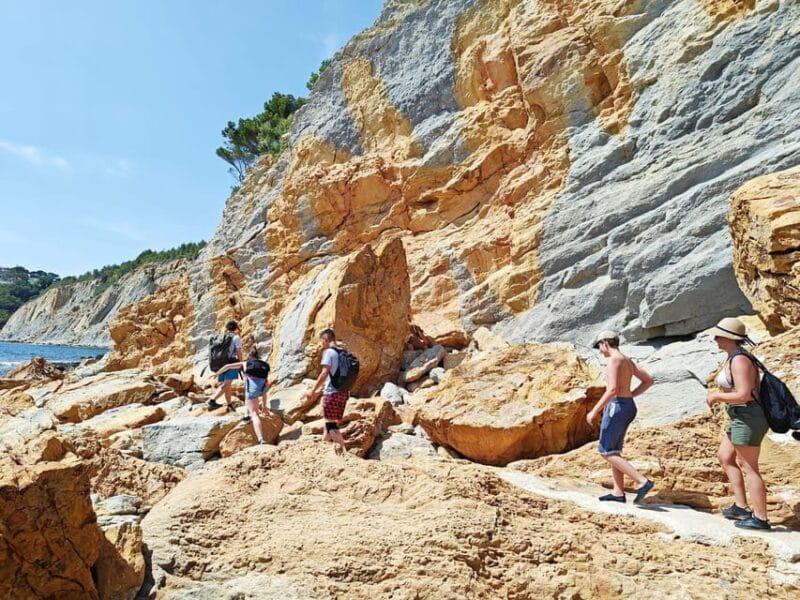 Absolut Calanques de Marseille. Canyons, fisher village and turquoise beach - The Panoramic Col de Luminy: A View Worth the Climb