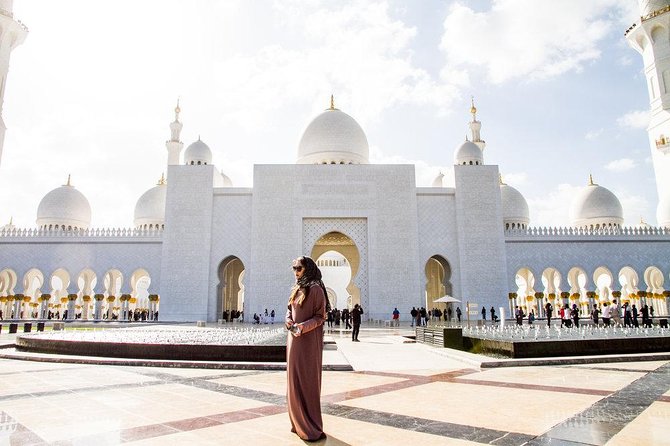Abu Dhabi Tour With Louvre Museum Tickets - Explore Sheikh Zayed Mosque