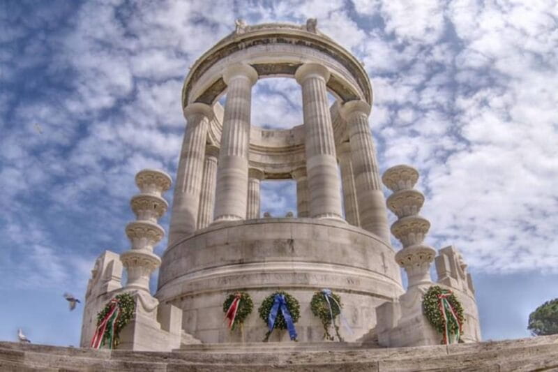 Accordion Tour in "Riviera del Conero" - Exploring the Italian Riviera del Conero: A Practical Guide