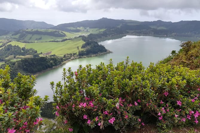 Adapted Van tour - Furnas (Full day) - Price and Value Considerations