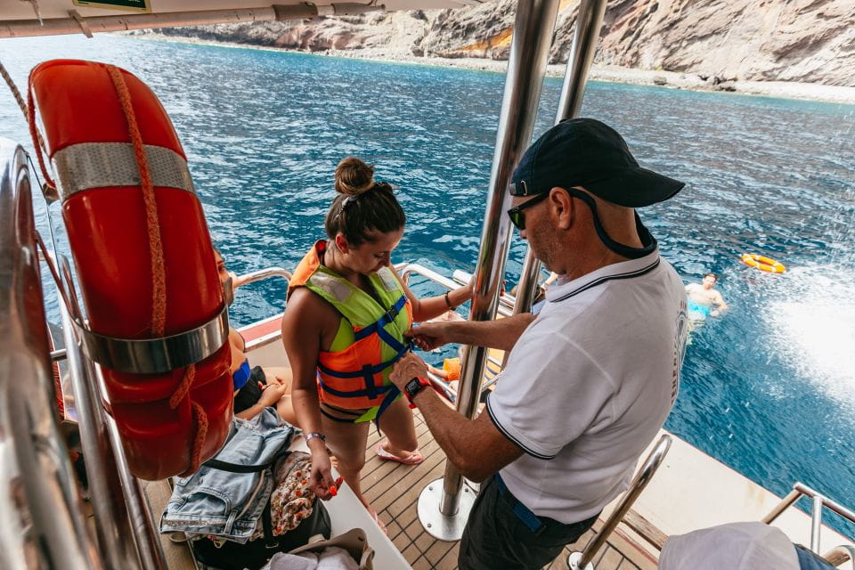 Adeje: Whale and Dolphin Watching With Lunch and Swimming - Participant Information