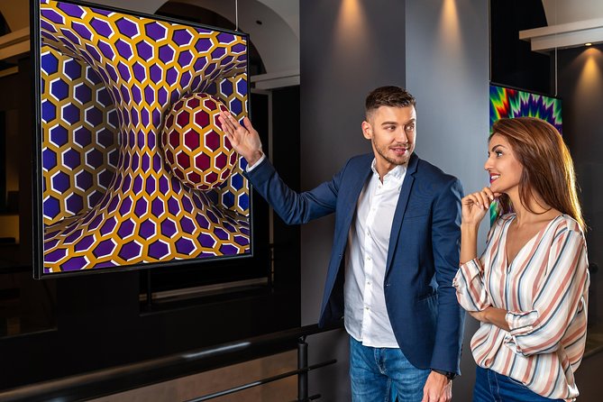 Admission Ticket to the Museum of Illusions in Sofia - Opening Hours and Accessibility