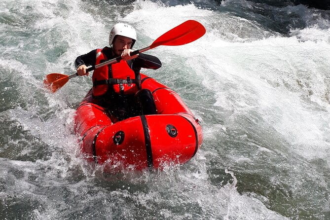 Adrenaline kayaking on the Lima and Serchio rivers in Bagni di Lucca - An In-Depth Look at Adrenaline Kayaking in Tuscany
