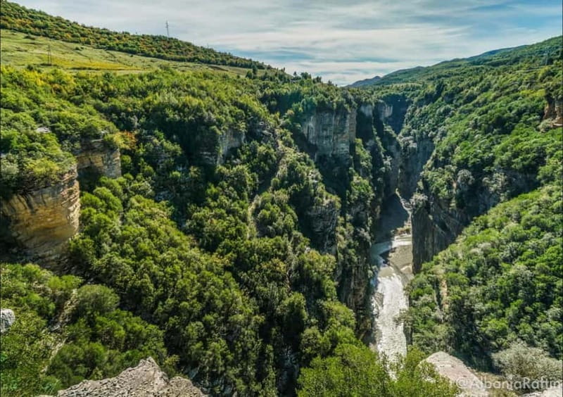 Adventure Tour - 2-Day Rafting and Scuba Diving in Albania - Discovering Albania in Two Days: A Practical Breakdown