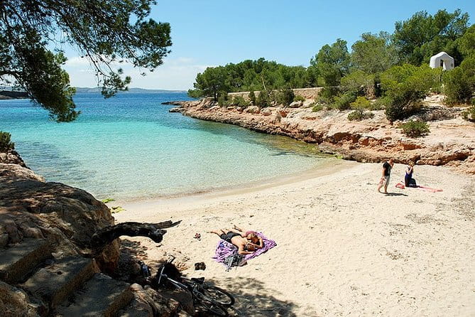 Adventurecat Full day tour - Boat Rental - No license required - Who Will Love This Experience?